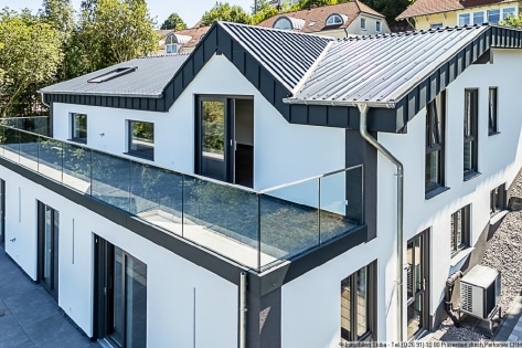 Erstbezug: Moderne Neubau-Erdgeschoss-Eigentumswohnung mit 2 Garagen in Daun-Ptzborn