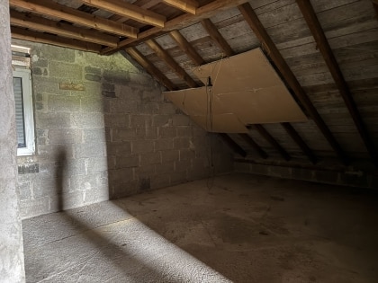 Erwecken Sie dieses sanierungsbed�rftige Einfamilienwohnhaus in der Gemarkung Ditscheid aus seinem Dornr�schenschlaf!