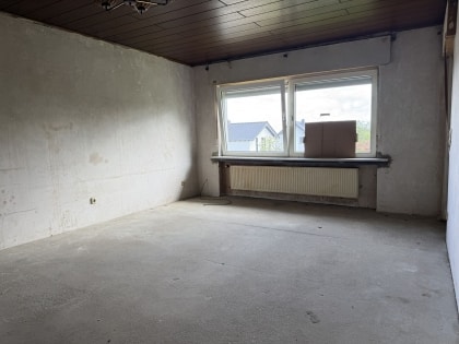 Erwecken Sie dieses sanierungsbed�rftige Einfamilienwohnhaus in der Gemarkung Ditscheid aus seinem Dornr�schenschlaf!