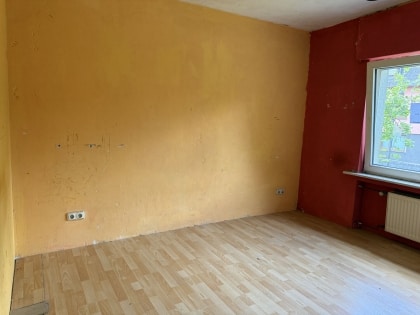 Erwecken Sie dieses sanierungsbed�rftige Einfamilienwohnhaus in der Gemarkung Ditscheid aus seinem Dornr�schenschlaf!