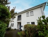 Exklusive und gro�z�gige Stadtvilla mit sonnigem Grundst�ck und Doppelgarage in Rheinbrohl!