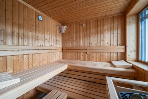 Exklusive und gro�z�gige Stadtvilla mit sonnigem Grundst�ck und Doppelgarage in Rheinbrohl!