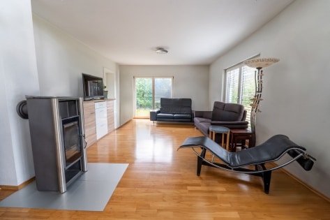 Exklusive und gro�z�gige Stadtvilla mit sonnigem Grundst�ck und Doppelgarage in Rheinbrohl!