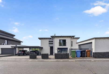 Exklusives Wohnen: Barrierearme Erdgeschosswohnung mit gro�em Sonnenbalkon & Carport in Neuwied