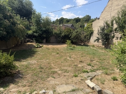 Fachwerkhaus mit Garage und Garten in Schalkenbach