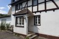 Fachwerkhaus mit Garage und Garten in Schalkenbach