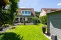 Familienfreundliche Doppelhaush�lfte mit ausgebautem Dachgeschoss, Garten & Carport