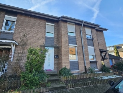 Familienfreundliches Reihenmittelhaus mit Garten und Garage in ruhiger, zentraler Lage bei Alsdorf