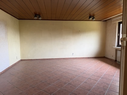 Freistehendes Einfamilienhaus mit viel Platz und Garage in Wehr