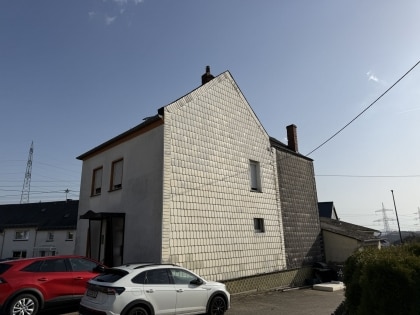 Gem�tliches Einfamilienwohnhaus mit separaten Bauplatz in zentraler Wohnlage der Gemeinde Beuren