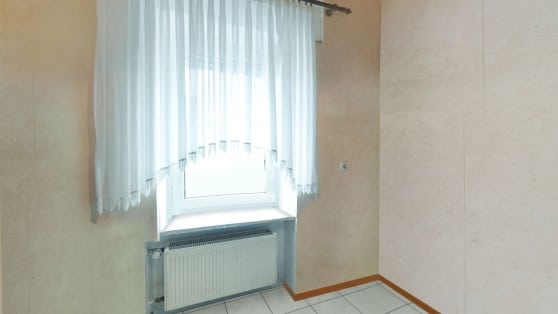 Gem�tliches Einfamilienwohnhaus mit separaten Bauplatz in zentraler Wohnlage der Gemeinde Beuren