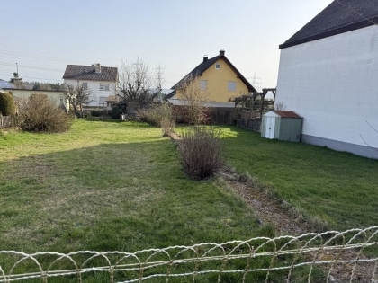 Gem�tliches Einfamilienwohnhaus mit separaten Bauplatz in zentraler Wohnlage der Gemeinde Beuren
