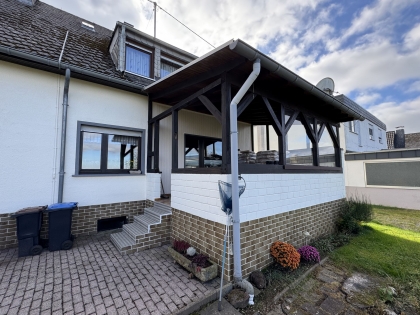 Gepflegtes Einfamilienhaus mit groem Grundstck in Macken!