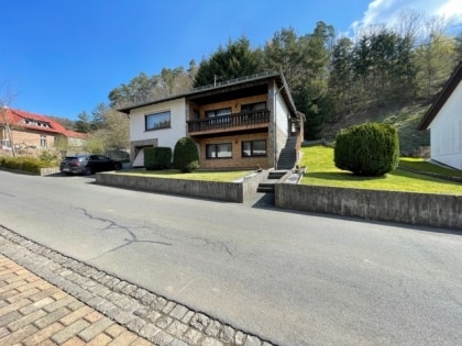 Gepflegtes Einfamilienwohnhaus in ruhiger Ortsrandlage der Eifelgemeinde Siebenbach (Nhe Nrburgring)