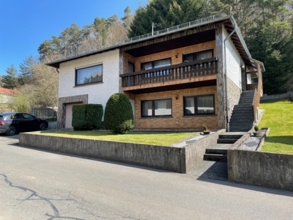 Gepflegtes Einfamilienwohnhaus in ruhiger Ortsrandlage der Eifelgemeinde Siebenbach (Nhe Nrburgring)