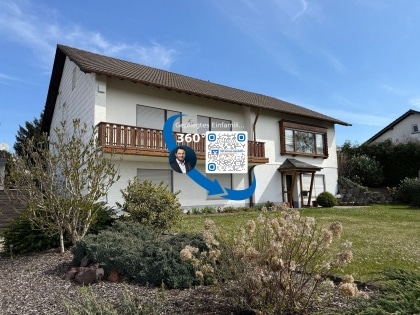 Gepflegtes Einfamilienwohnhaus mit ELW in toller Aussichtslage der Eifelgemeinde Gillenfeld