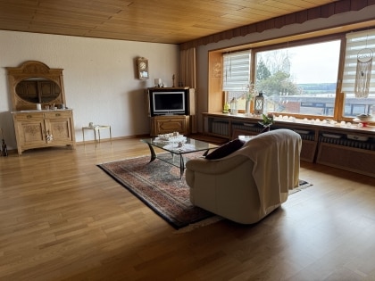 Gepflegtes Einfamilienwohnhaus mit ELW in toller Aussichtslage der Eifelgemeinde Gillenfeld