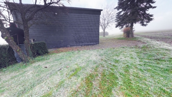 Gepflegtes Einfamilienwohnhaus mit Einliegerwohnung in Randlage