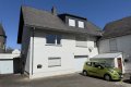 Gepflegtes Einfamilienwohnhaus mit einem angrenzenden Altbau in ruhiger Wohnlage