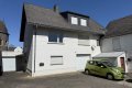 Gepflegtes Einfamilienwohnhaus mit einem angrenzenden Altbau in ruhiger Wohnlage