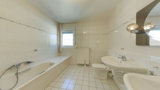 Gepflegtes Reihenendhaus in ruhiger Wohnlage der Gemeinde Daun-P�tzborn