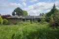 Gerumiger Bungalow mit Schwimmbad und groer Garage in ruhiger Gegend von Roetgen
