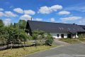 Gerumiges gepflegtes Bauernhaus am Dorfrand mit groem Grundstck.