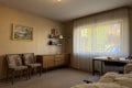 Gro�z�giges Einfamilienhaus mit ELW in ruhiger Lage von N�rtershausen - viel Platz, viel Potenzial