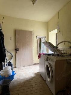 Gro�z�giges Einfamilienhaus mit viel Potenzial und Ausbaureserve in M�den