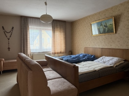 Gro�z�giges Einfamilienhaus mit viel Potenzial und Ausbaureserve in M�den
