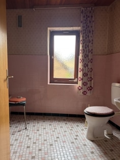 Gro�z�giges Einfamilienhaus mit viel Potenzial und Ausbaureserve in M�den