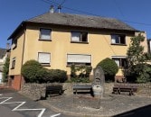 Gro�z�giges Einfamilienhaus mit viel Potenzial und Ausbaureserve in M�den