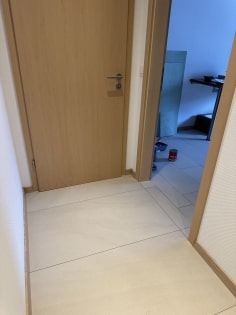 Grozgiges Einfamilienwohnhaus mit vermieteter Einliegerwohnung in toller Aussichtslage