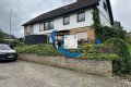 Grozgiges Einfamilienwohnhaus mit vermieteter Einliegerwohnung in toller Aussichtslage