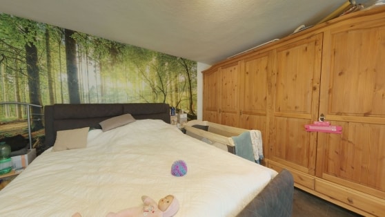 Gro�z�giges Wohnhaus mit Einliegerwohnung, Wintergarten und vielseitigen Nutzungsm�glichkeiten