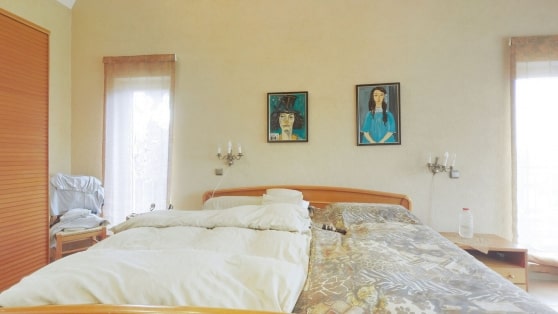 Gro�z�giges Wohnhaus mit Raum zur individuellen Nutzung, auch ideal als Mehrgenerationshaus nutzbar.