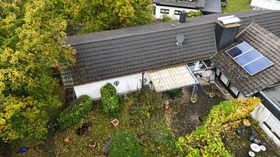 Gro�z�giges Wohnhaus mit Raum zur individuellen Nutzung, auch ideal als Mehrgenerationshaus nutzbar.