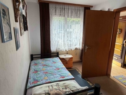 Gro�z�giges Wohnhaus mit drei vollwertigen Wohnebenen (188 m�) und flexiblen Nutzungsm�glichkeiten
