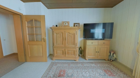 Grozgiges Wohnhaus mit vielseitigem Nutzungspotenzial in Obermendig