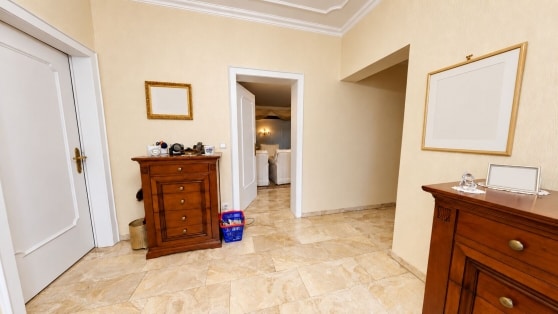 Gro�z�giges Zweifamilienhaus in zentraler und ruhiger Lage von Mayen
