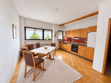 Gro�z�giges Zweifamilienhaus in zentraler und ruhiger Lage von Mayen
