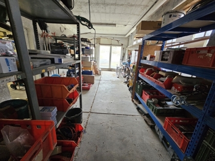 Gro�z�giges und ger�umiges Zweifamilienhaus mit viel Nutzfl�che - Ideal f�r gewerbliche Nebenutzung