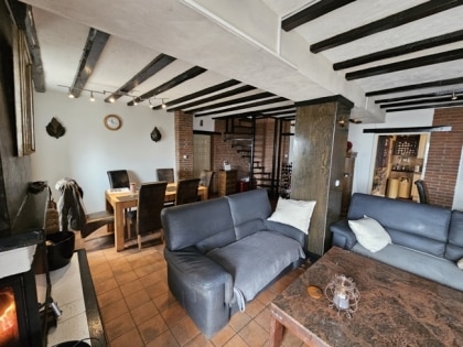 Gro�z�giges, vielseitig nutzbares Einfamilienhaus mit Anbauwohnung - Ideal als Mehrgenerationenhaus!