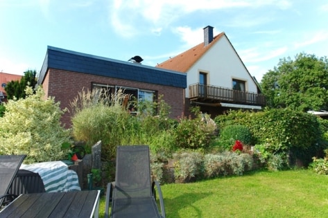 Gro�z�giges, vielseitig nutzbares Einfamilienhaus mit Anbauwohnung - Ideal als Mehrgenerationenhaus!