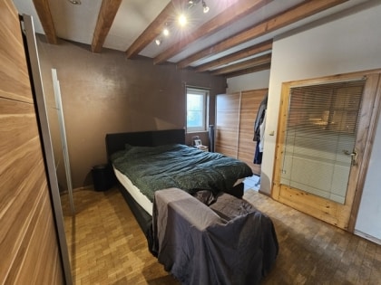 Gro�z�giges, vielseitig nutzbares Einfamilienhaus mit Anbauwohnung - Ideal als Mehrgenerationenhaus!