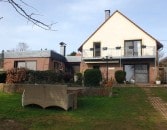 Gro�z�giges, vielseitig nutzbares Einfamilienhaus mit Anbauwohnung - Ideal als Mehrgenerationenhaus!