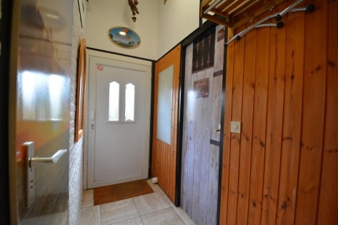 Gut gepflegter, ruhig gelegener Ferienbungalow mit Terrasse und Gartenhaus