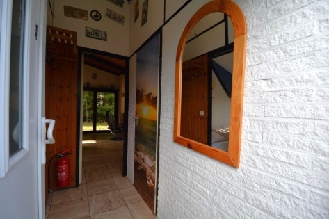 Gut gepflegter, ruhig gelegener Ferienbungalow mit Terrasse und Gartenhaus