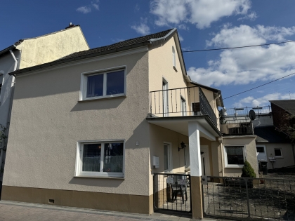 Haus im Herzen von Rheinbreitbach sucht junge Familie!
