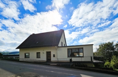 Haus mit viele Mglichkeiten in ruhiger Lage am Ortsrand von Schnecken.